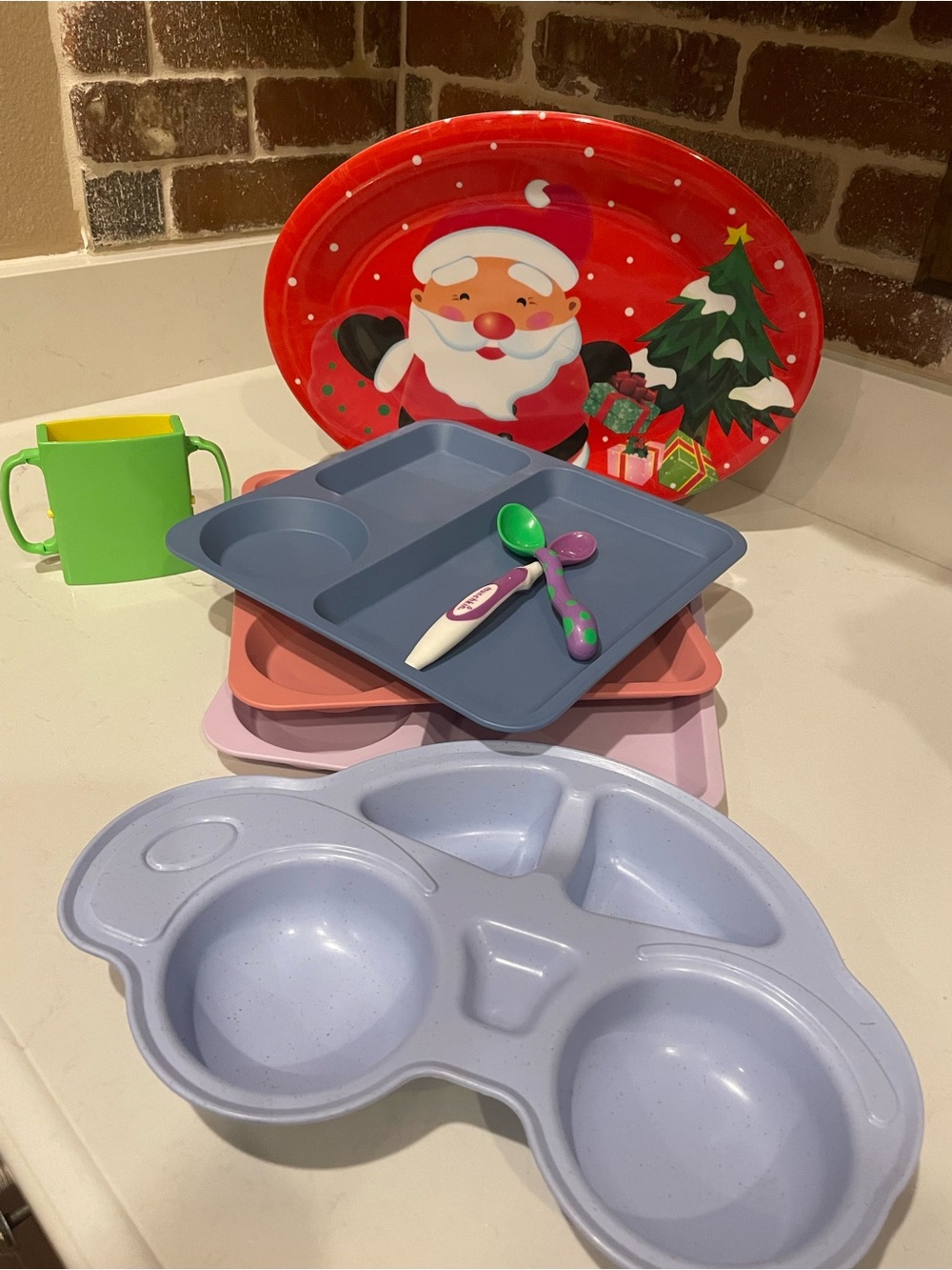 Kids Divided Plates and Utensils Set - Pastel Mix with Santa Tray